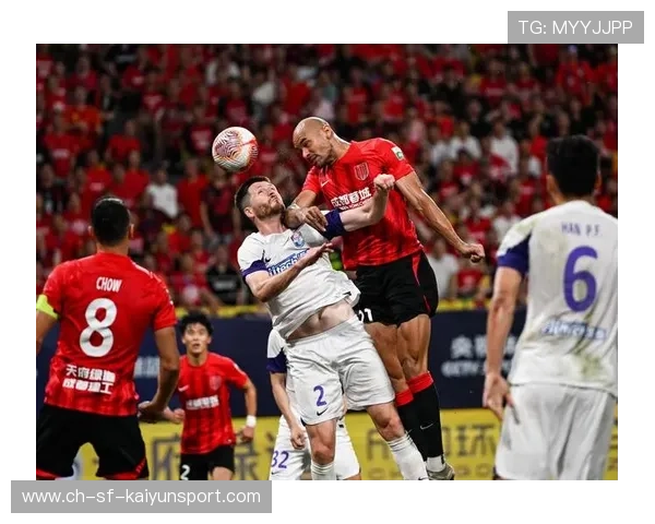 中超比赛观众平均年龄呈年轻化趋势，中超最低出场年龄