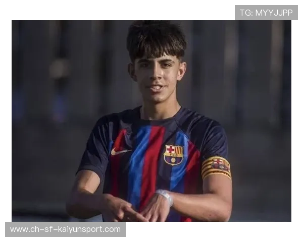 巴萨中场传控完美，比赛节奏尽在掌控，巴萨中场球员