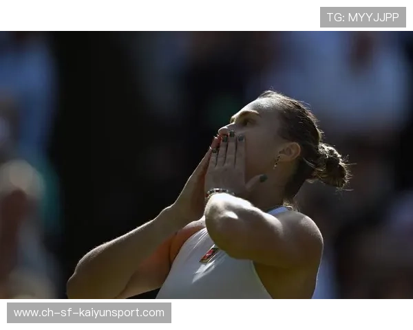 萨巴伦卡状态大好，与贝克汉姆合影传递正能量，萨巴伦卡技术特点