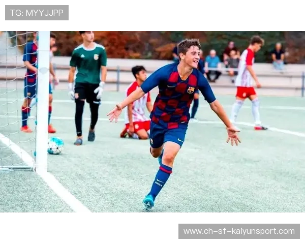 加维在中场完成教科书式贴身防守抢断